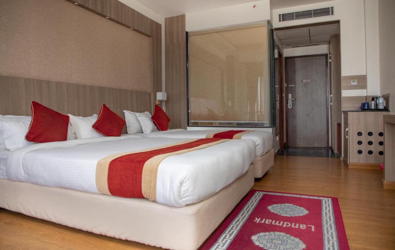 Hotel Landmark Kathmandu Exterior foto